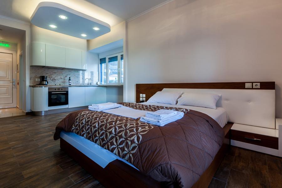 Pearl Bay Hotel Apartments Vrontados Exterior photo